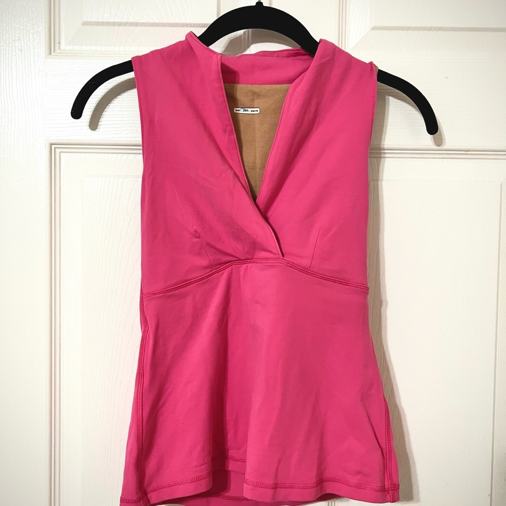 Lululemon whisper tank in Barbie pink